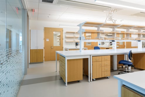 UMMSN-02-Optima-lab-bench-with-wood-mobile-cabinets-L